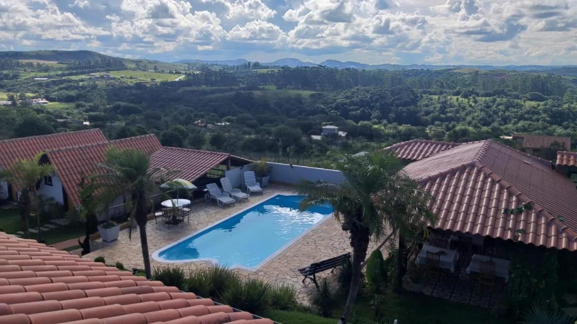 טיראדנטס Villa Dos Reis מראה חיצוני תמונה