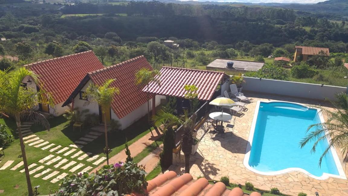 טיראדנטס Villa Dos Reis מראה חיצוני תמונה